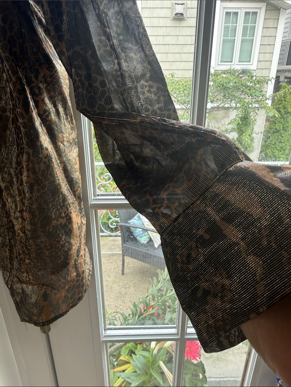 Sheer button down bow tie blouse - Picture 2 of 4